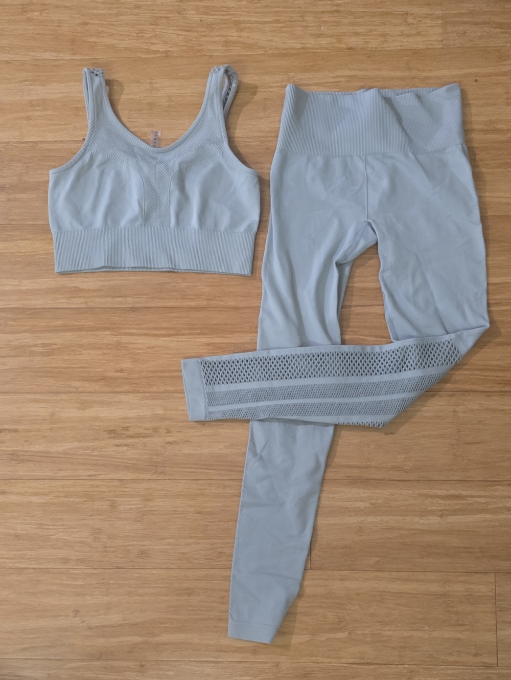 Varley Light Blue Seamless Sports Bra & Leggings Set